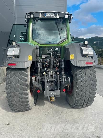 Fendt 828 Vario Traktörler