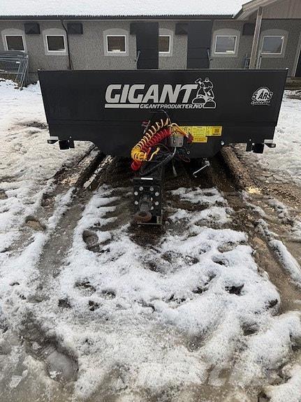 Gigant 210. ML Genel amaçli römorklar