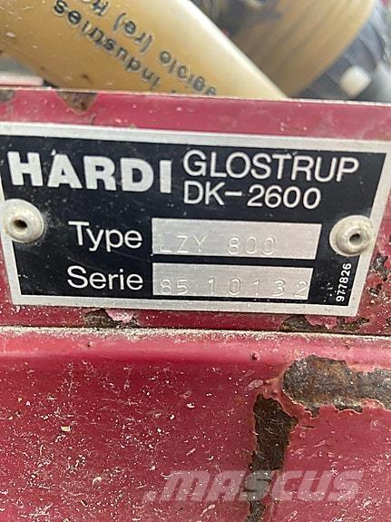 Hardi LZY 800 Kendinden tahrikli pülverizatörler
