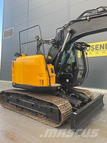 JCB 2020 Paletli ekskavatörler