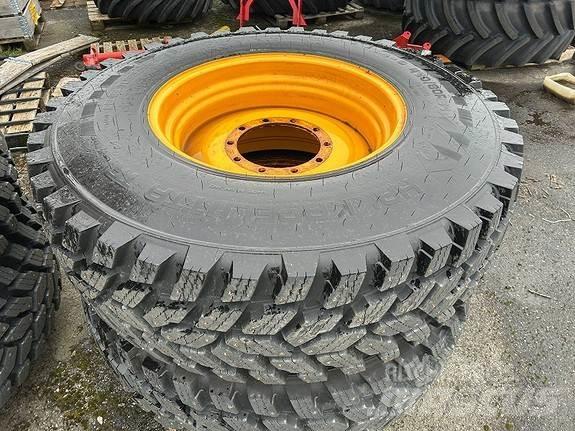 JCB FASTRAC 4220 Traktörler