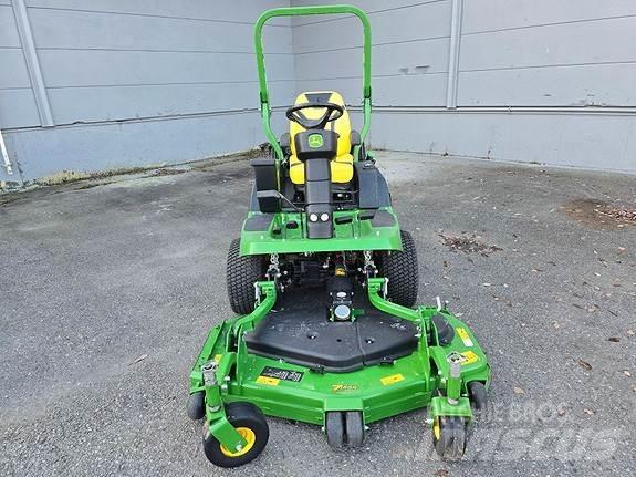 John Deere 1550 Diger yol bakim makinalari