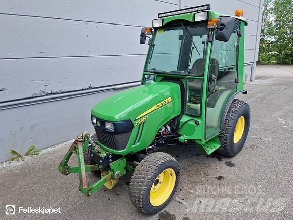 John Deere 2032R Traktörler