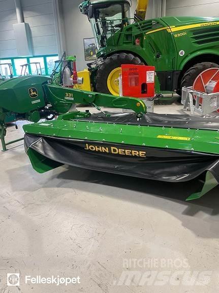 John Deere 331C Çayir biçme makinalari