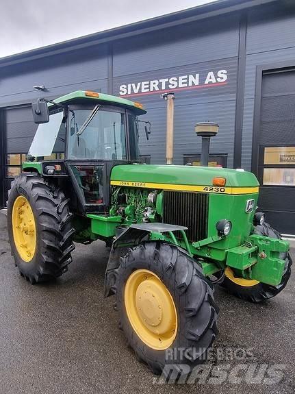John Deere 4230 Traktörler