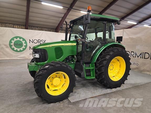 John Deere 5720 Traktörler