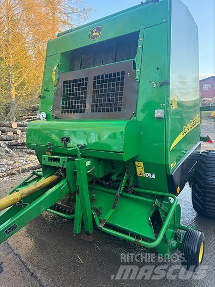 John Deere 582 Rulo balya makinalari
