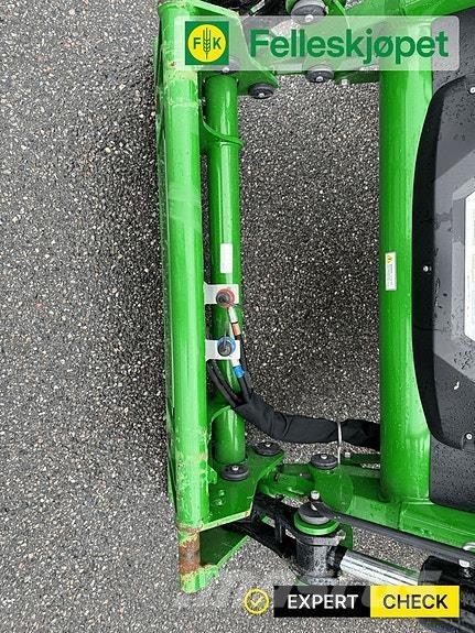 John Deere 6155R Traktörler