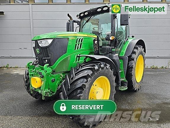 John Deere 6215R Traktörler