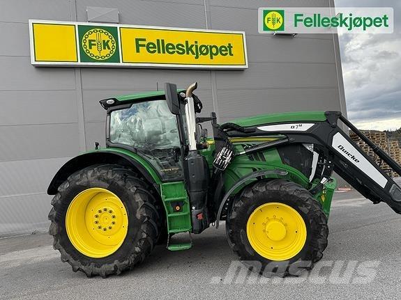 John Deere 6215R Traktörler
