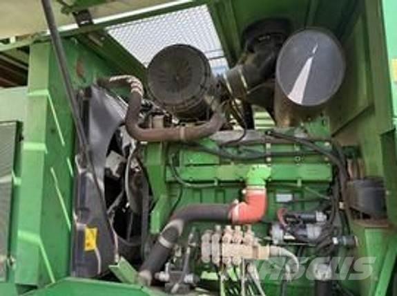 John Deere 7300 Diger yem biçme makinalari