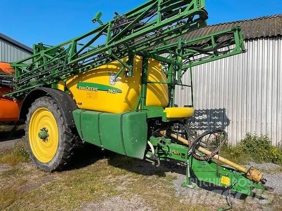 John Deere 740i Kendinden tahrikli pülverizatörler