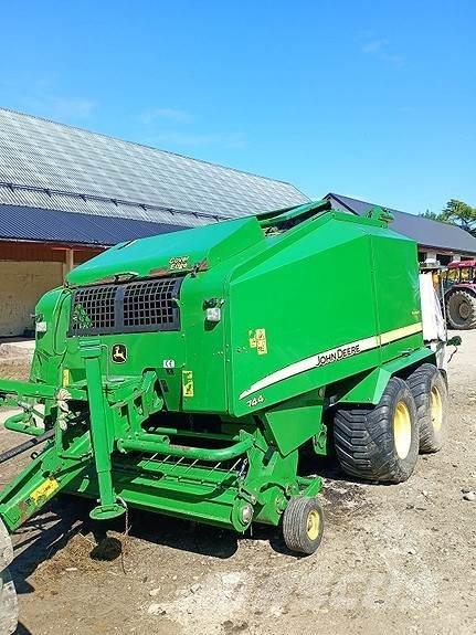 John Deere 744 Rulo balya makinalari
