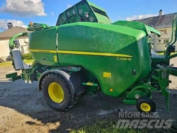 John Deere C441R Rulo balya makinalari