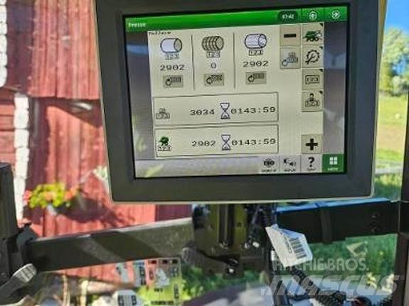 John Deere C441R Rulo balya makinalari