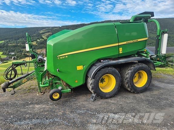 John Deere C441R Rulo balya makinalari