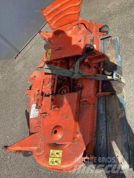 Kubota B2100 Traktörler