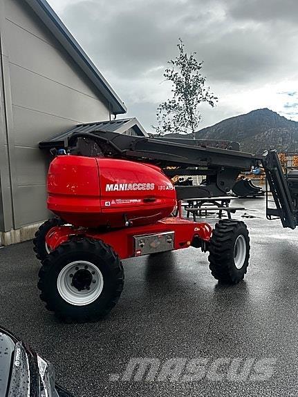 Manitou 160 Atj + 3 Diger lift ve platformlar