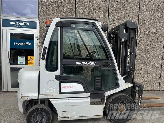 Nissan FD25 45434 Dizel forkliftler