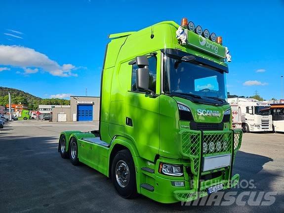 Scania 770S A6x4NB Çekiciler