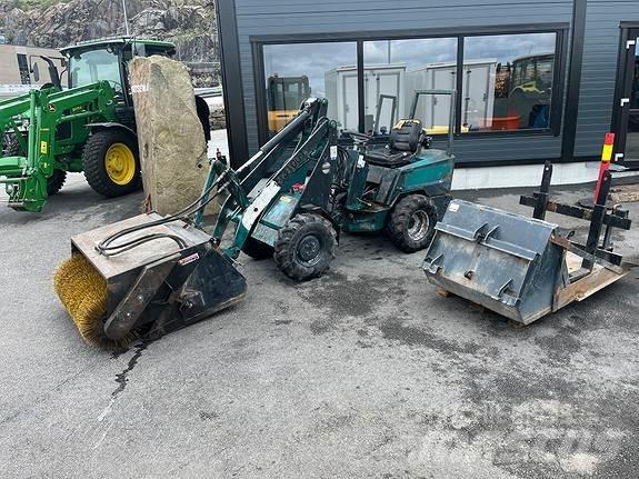 Schäffer 222s Skid steer loderler