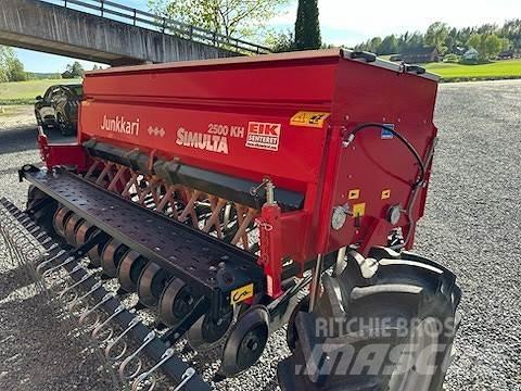 Simulta 2500LB Mineral gübre dagiticilar