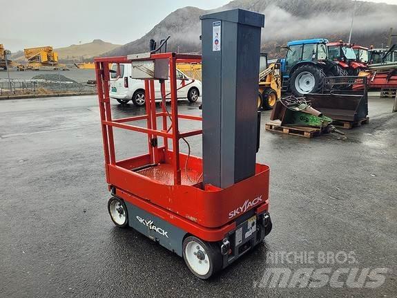 SkyJack SJ16 Diger lift ve platformlar