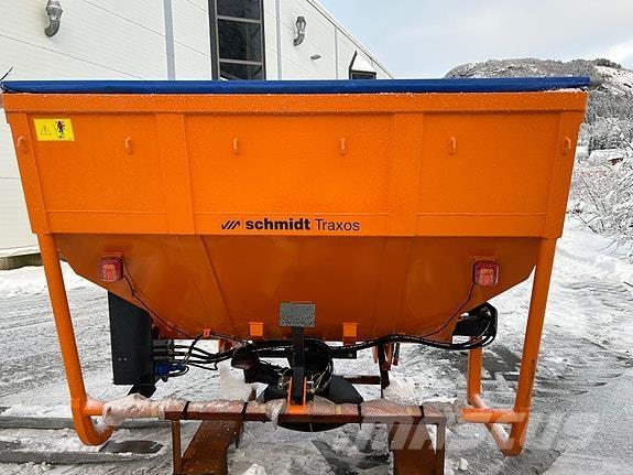  Traxos S15 VEP-490 Kum ve tuz serpiciler