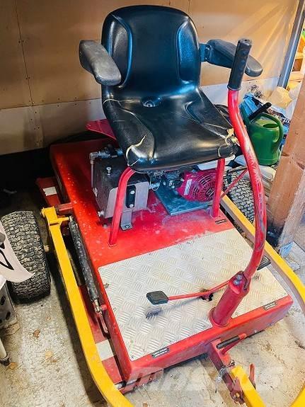  Tru Turf R52-11 Diger yol bakim makinalari