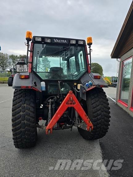 Valtra 6400 Traktörler