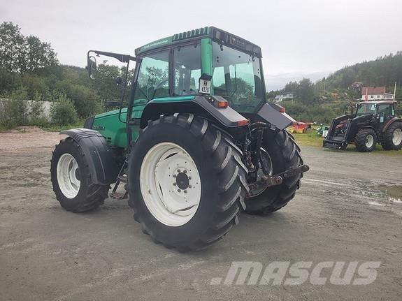 Valtra 6750-4 Traktörler