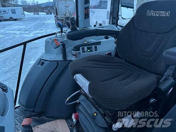 Valtra A105H Traktörler