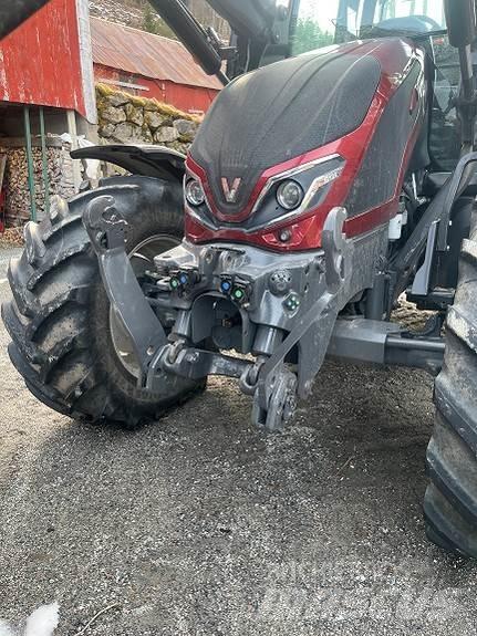 Valtra G125A Traktörler
