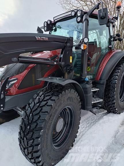 Valtra G135 Aktive Traktörler