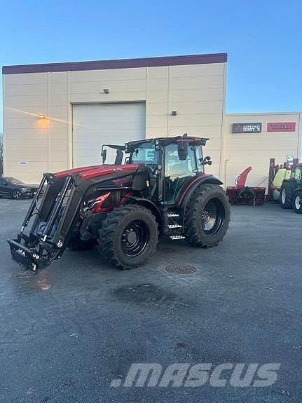 Valtra G135 Versu Traktörler
