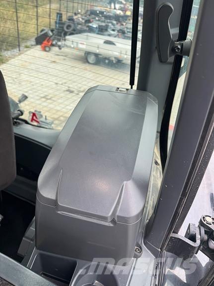 Valtra N 175 Traktörler