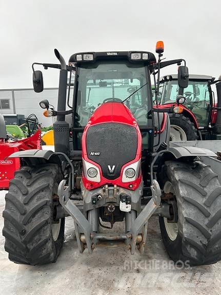 Valtra N103 Traktörler