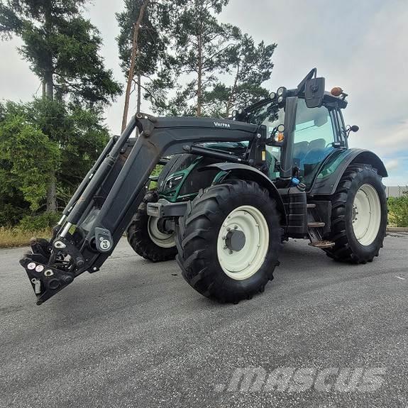 Valtra N114 Traktörler