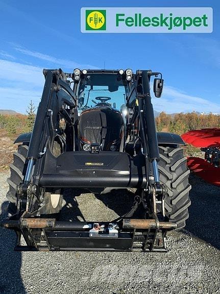 Valtra N124 Traktörler