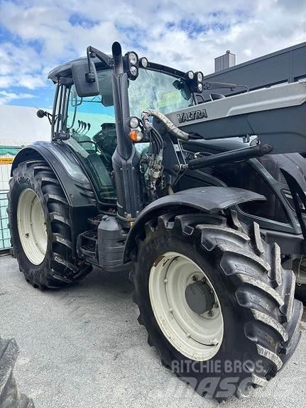 Valtra N134 Active Traktörler