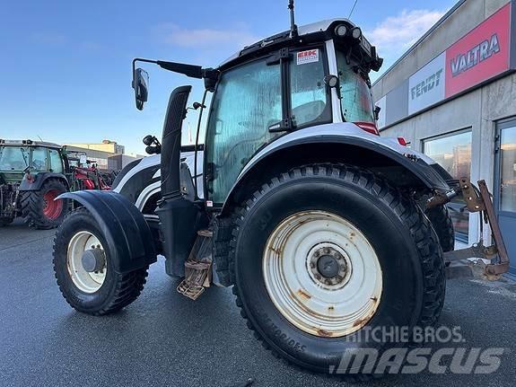 Valtra T174 Versu Traktörler