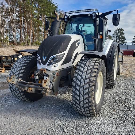 Valtra T174D Traktörler