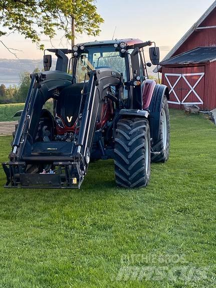 Valtra T174D Traktörler