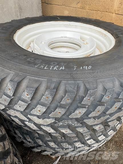 Valtra T190 Traktörler