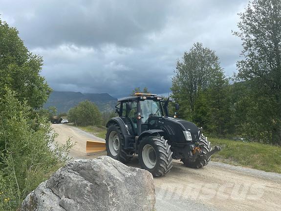 Valtra T203 Traktörler
