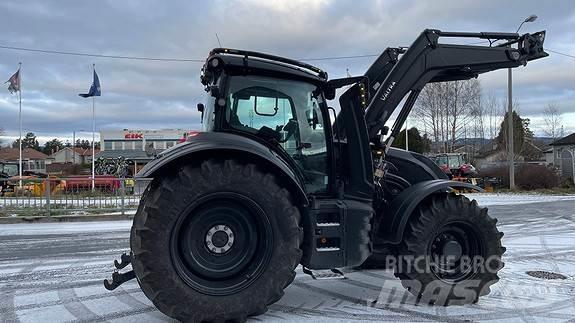 Valtra T235 Traktörler