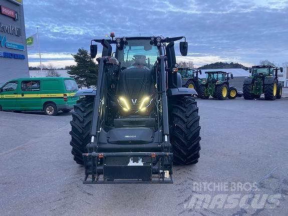 Valtra T235 Traktörler