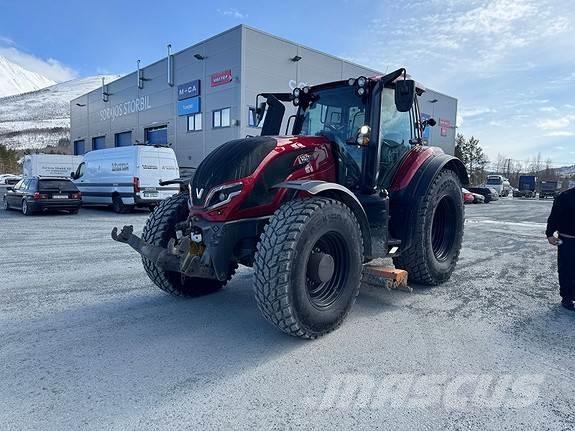 Valtra T235 Traktörler