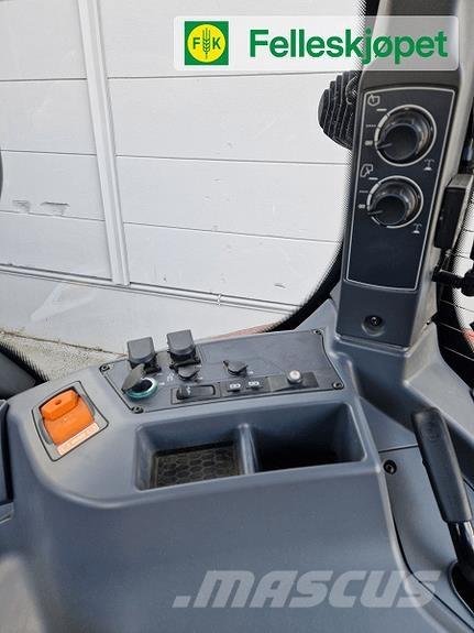 Valtra T235 Traktörler