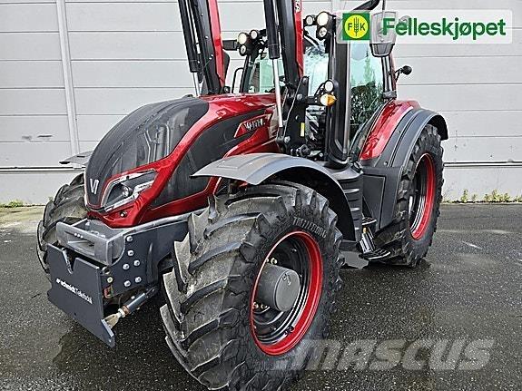 Valtra T235 Traktörler
